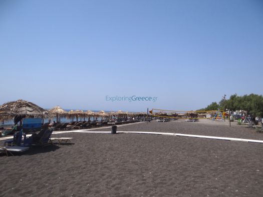 Perivolos beach