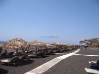 Perivolos beach