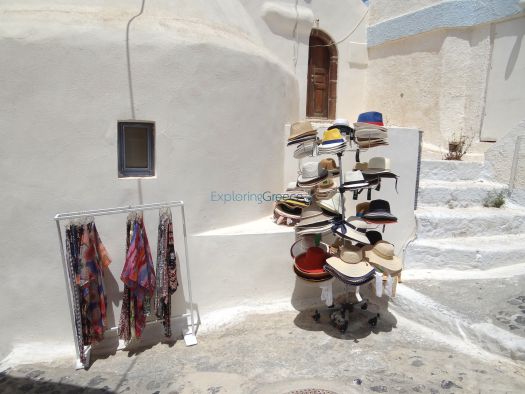 Cyclades - Santorini - Pyrgos - Marilena
