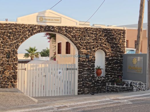 Cyclades - Santorini - Akrotiri - Rodakas Hotel