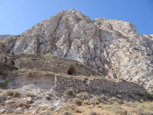 Cyclades - Santorini - Pirgos - Aga Spring