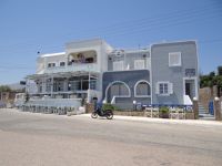 Cyclades - Santorini - Monolithos - Rena Rooms